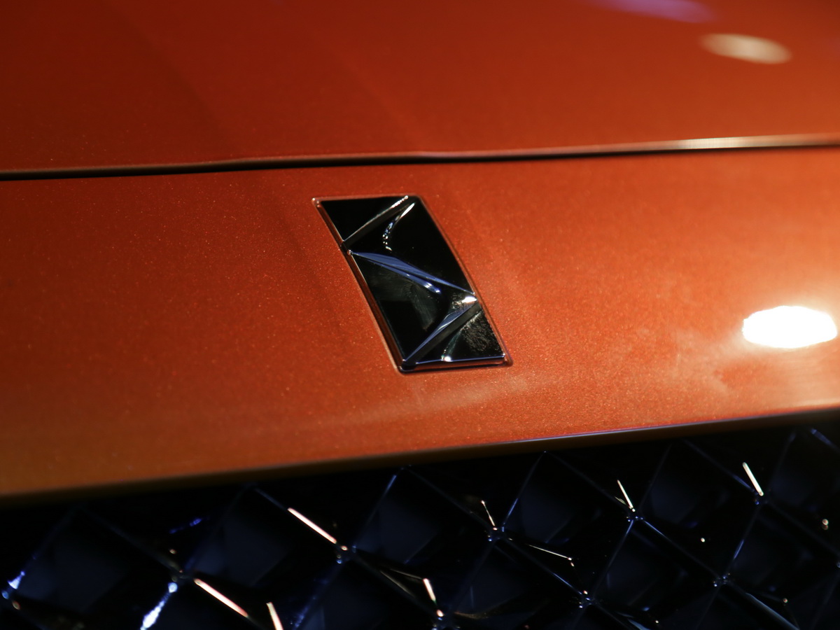 DS 7(海外)車展高清大圖