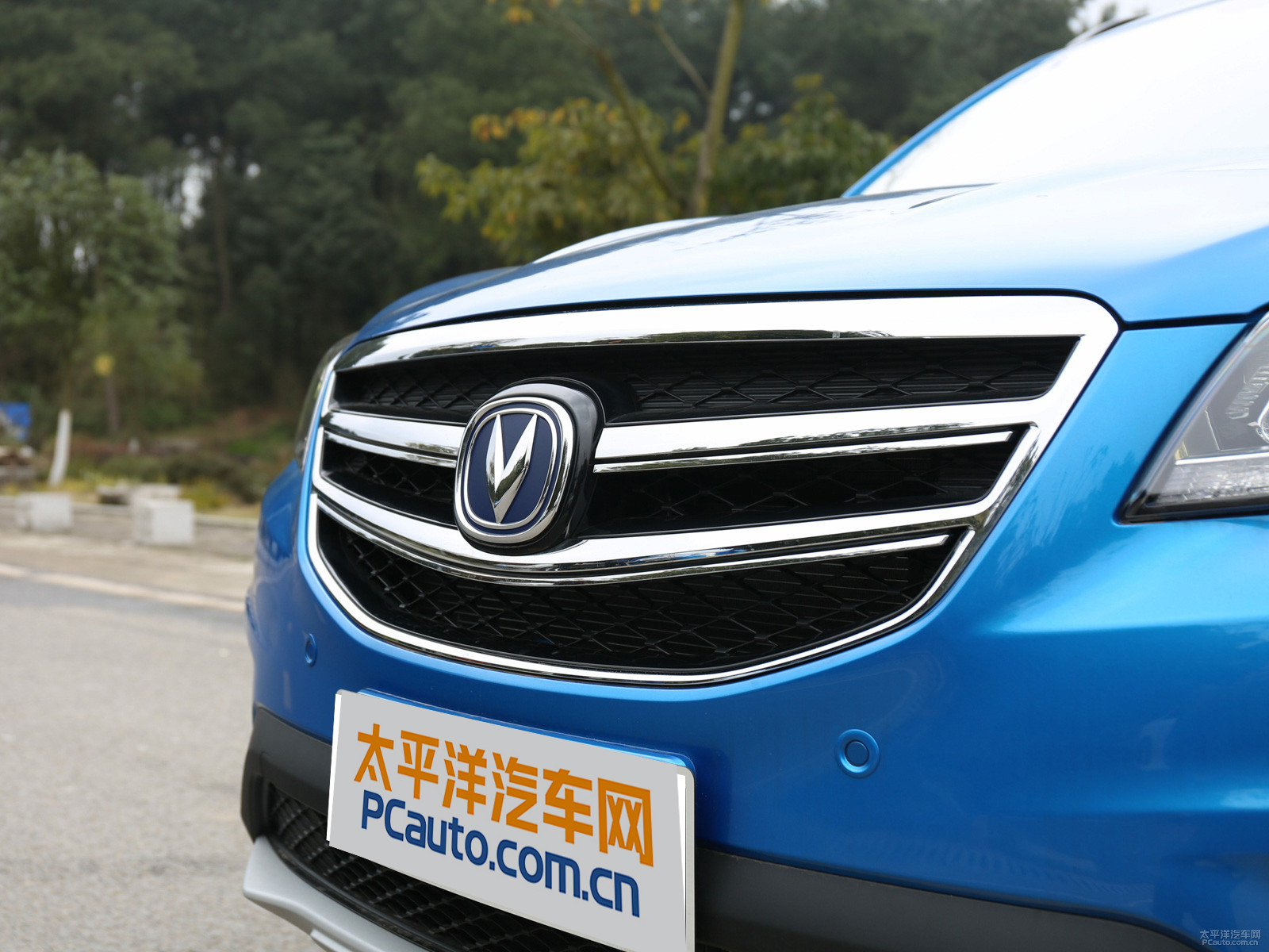 長(zhǎng)安CS35外觀高清大圖