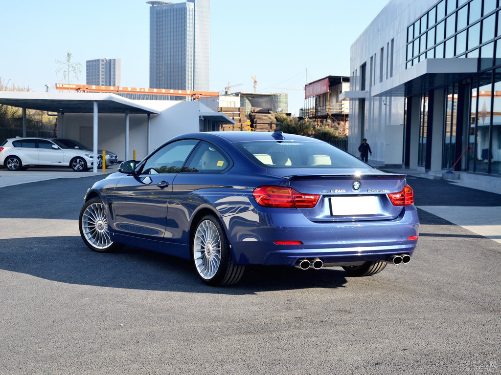 ALPINA B4܇^^DƬ