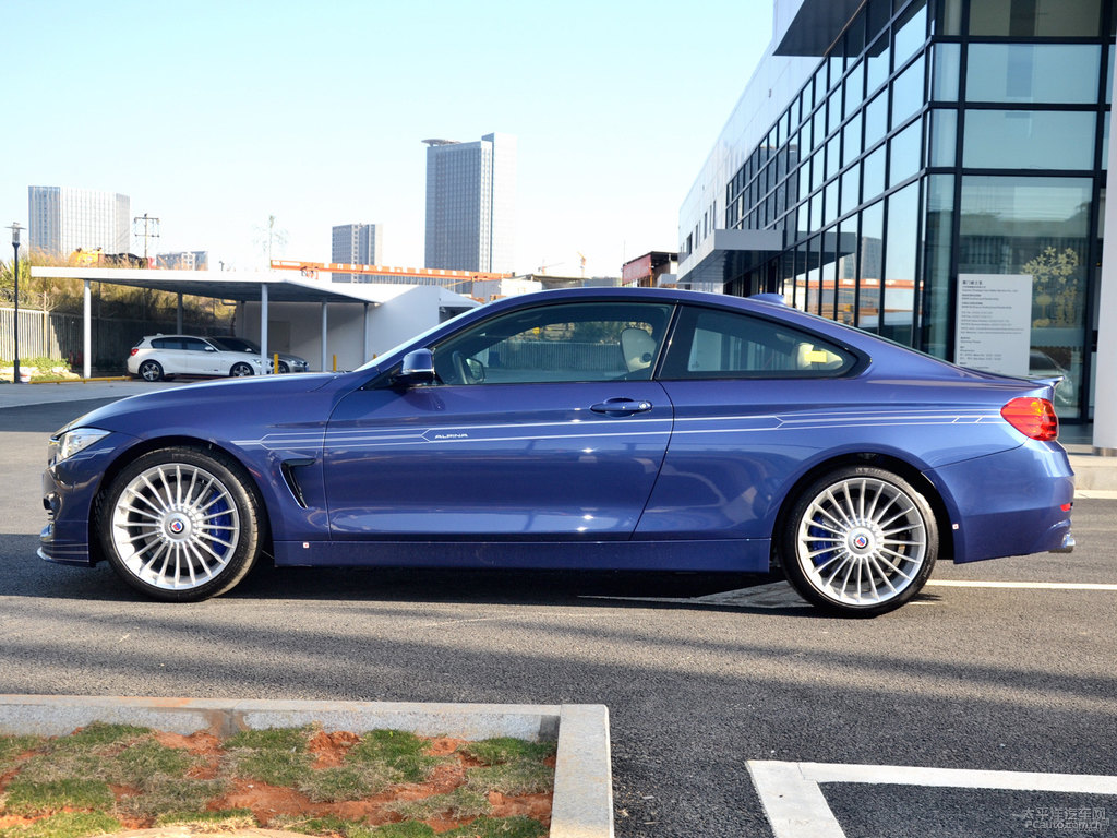 ALPINA B4܇^^DƬ
