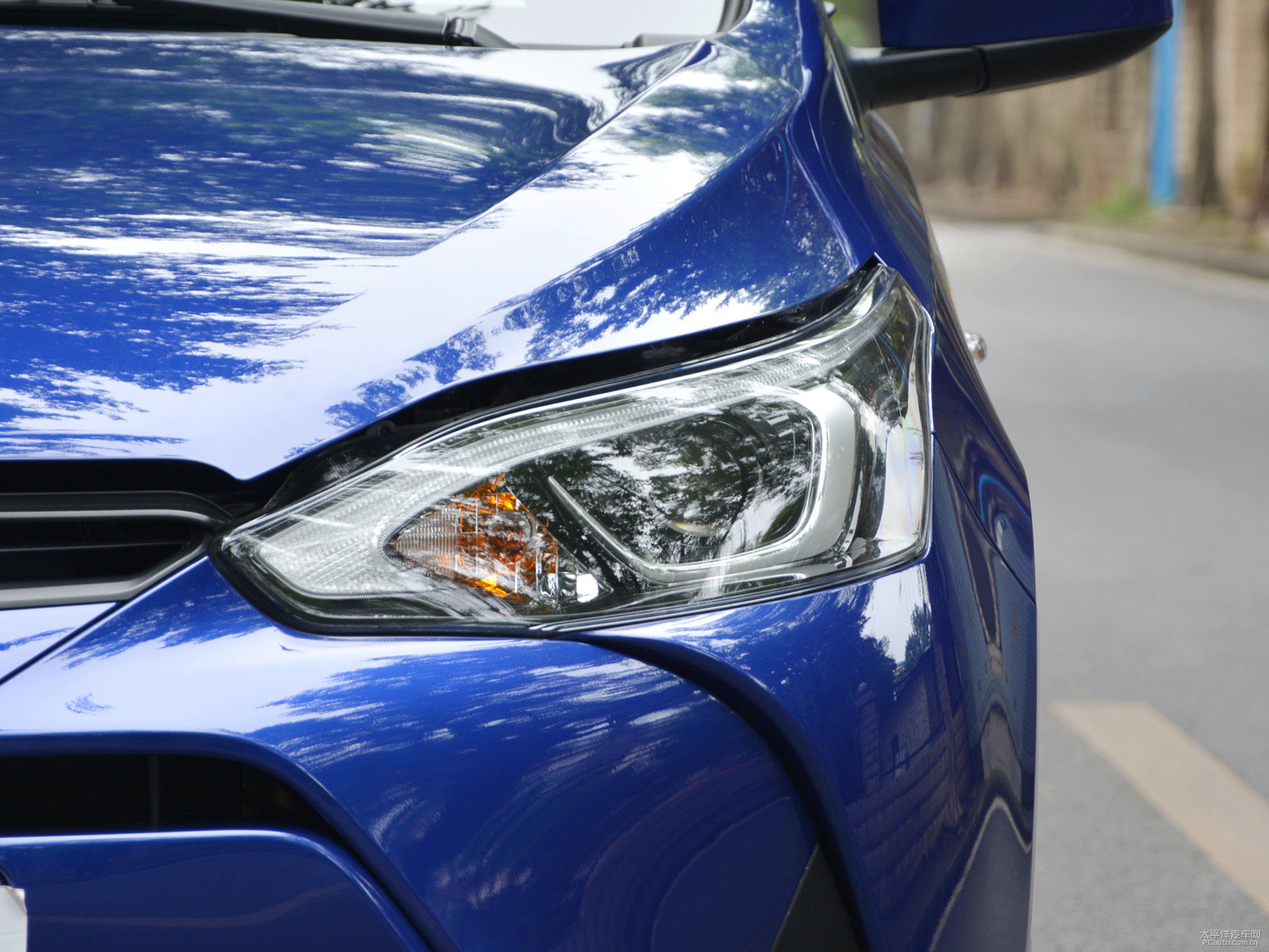 YARiS L 致享外觀高清大圖