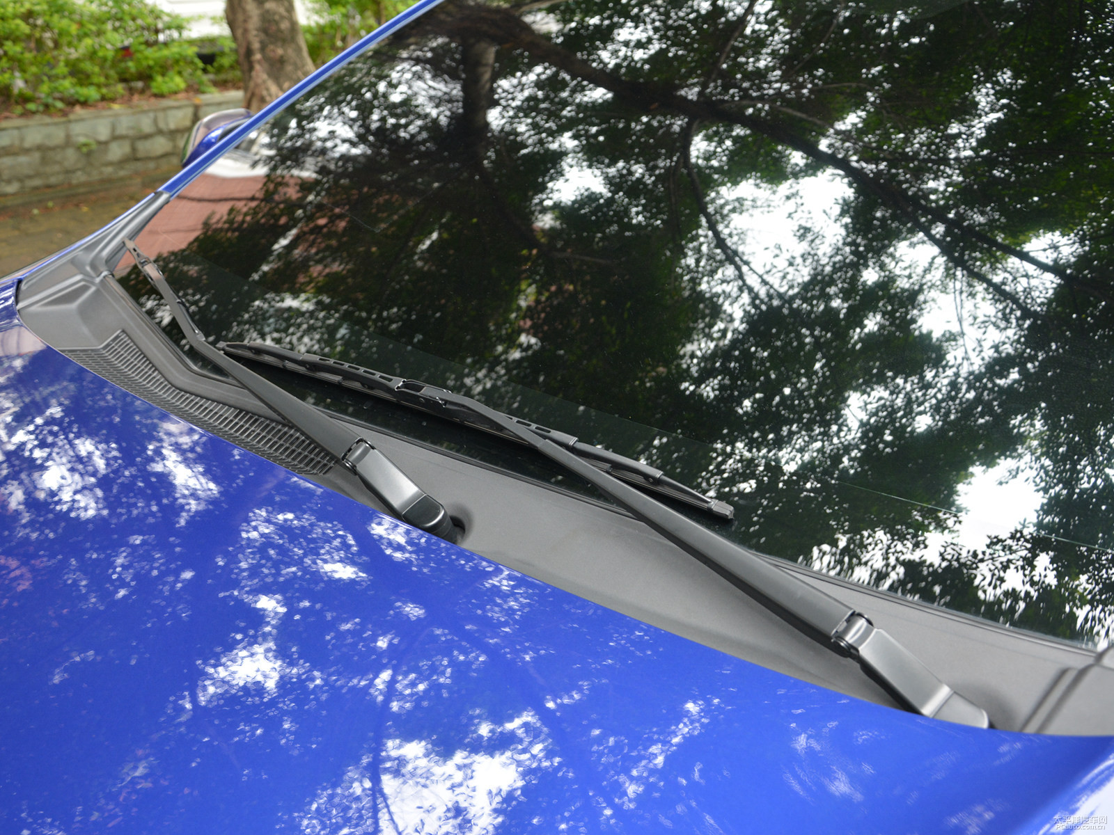 YARiS L 致享外觀高清大圖