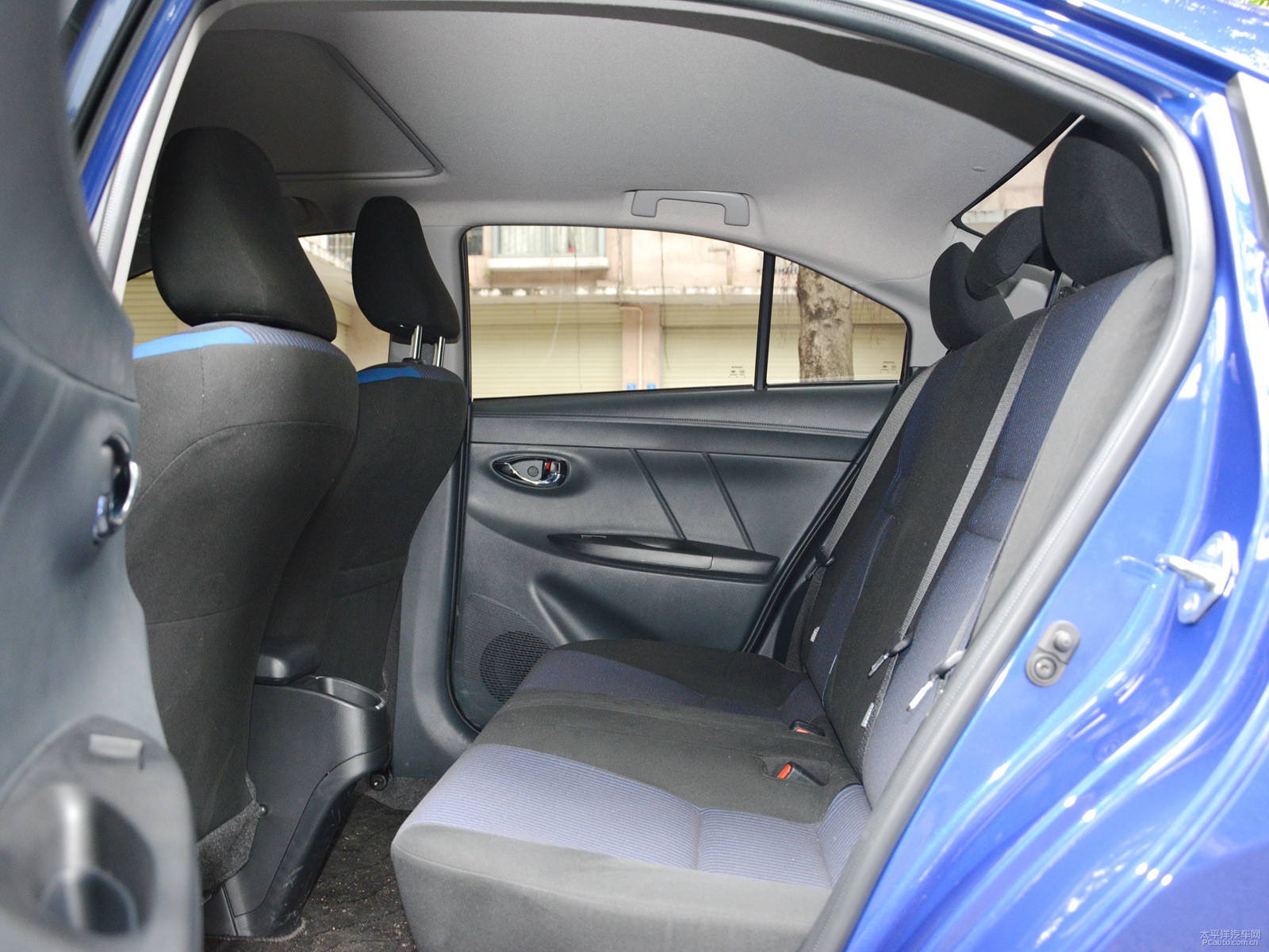 YARiS L 致享空間高清大圖