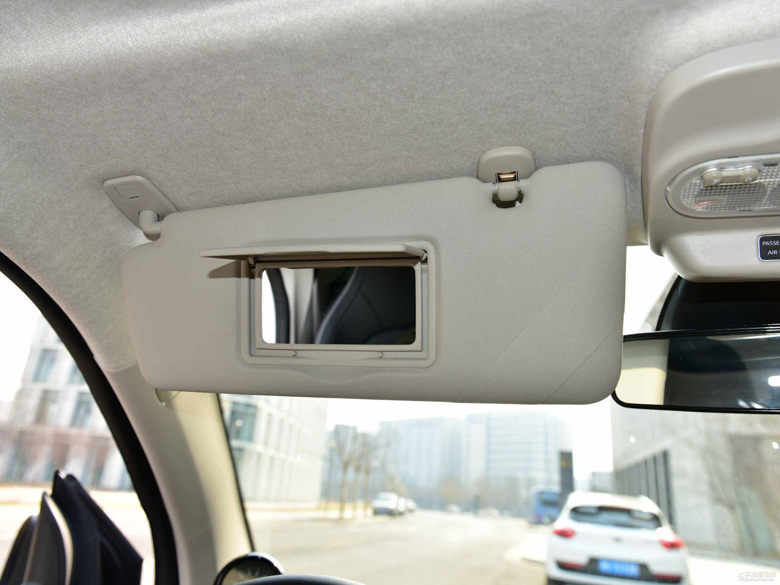ɫ smart fortwo܇(ni)DƬ