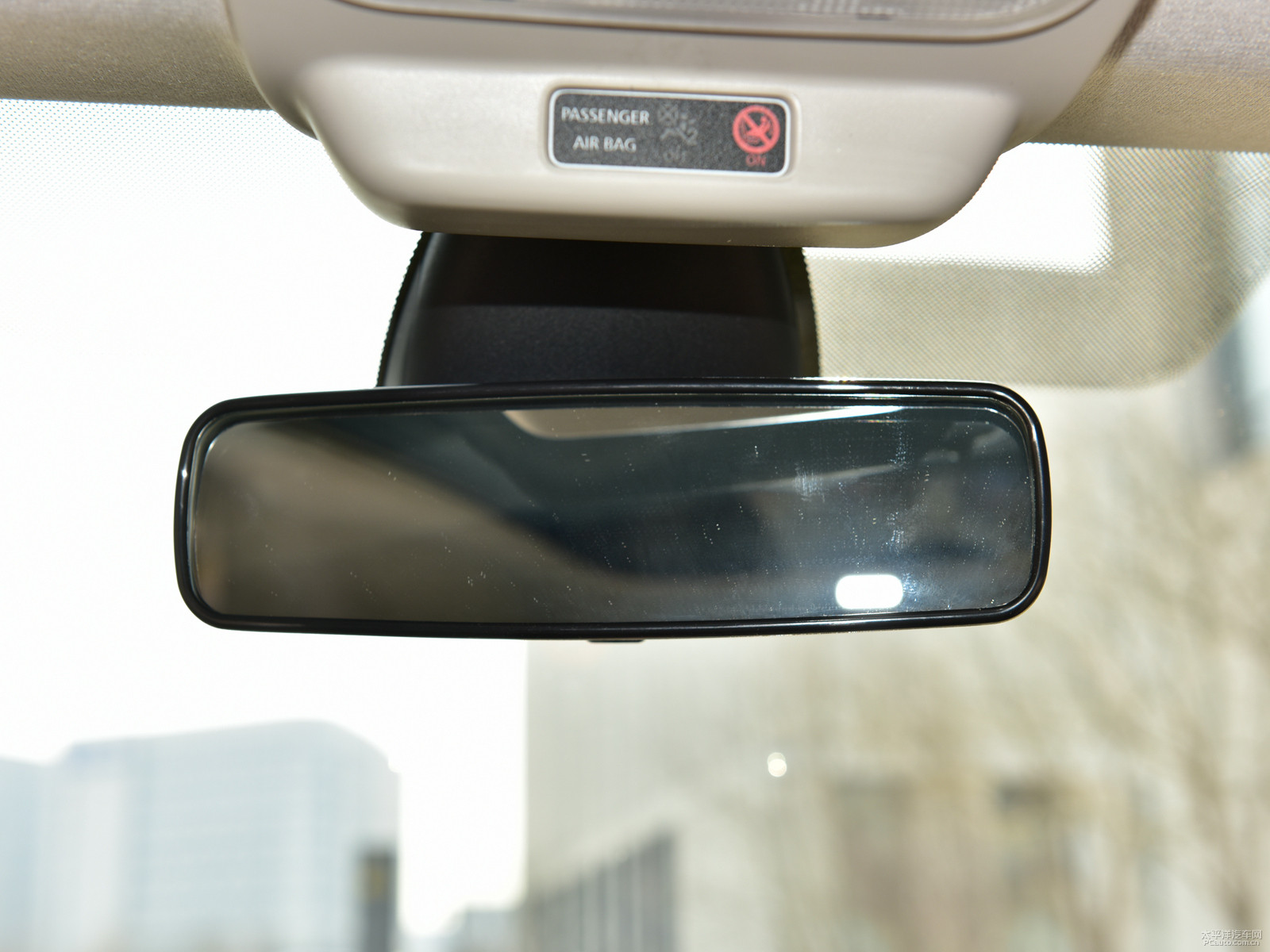 ɫ smart fortwo܇(ni)DƬ