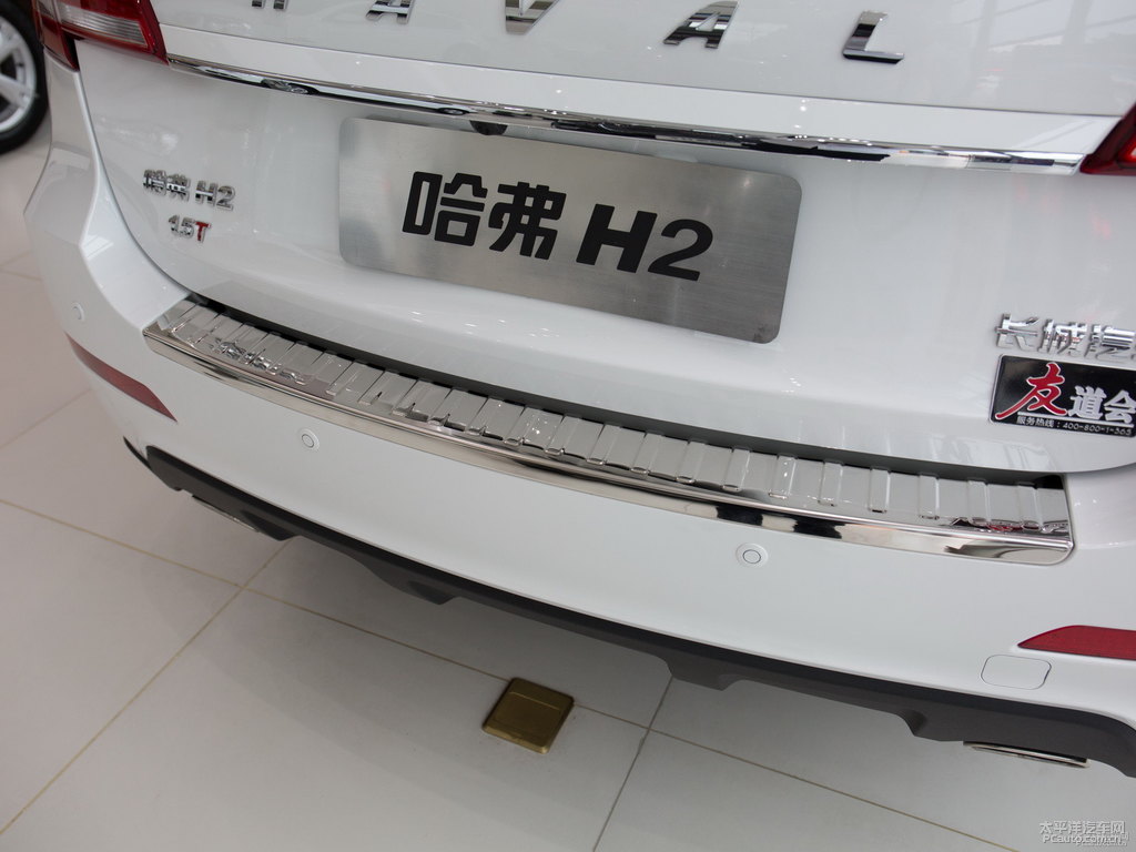 漢密爾頓白哈弗H2車尾外觀圖片