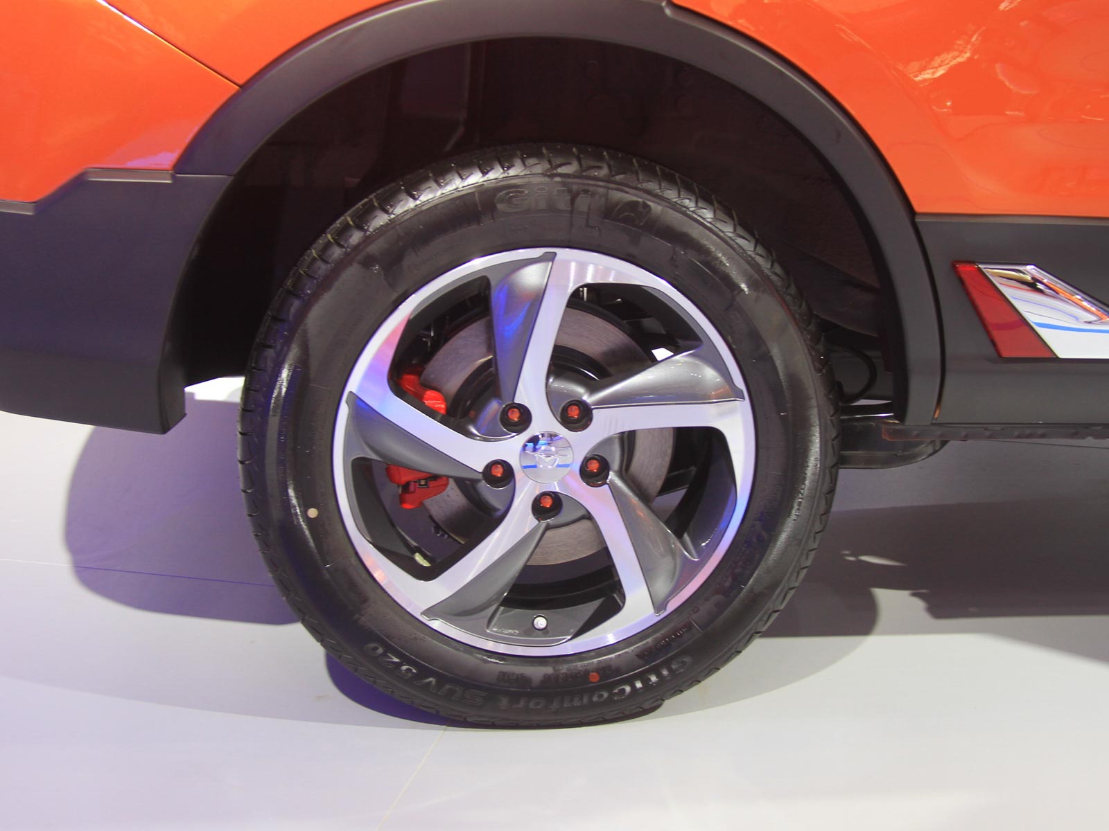 海馬S5車展高清大圖