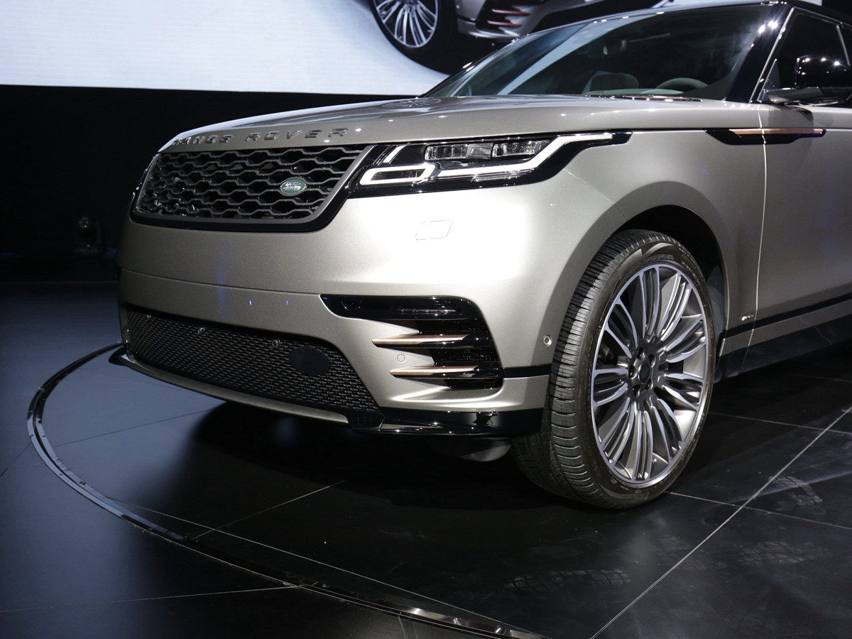 攬勝星脈車(chē)展高清大圖