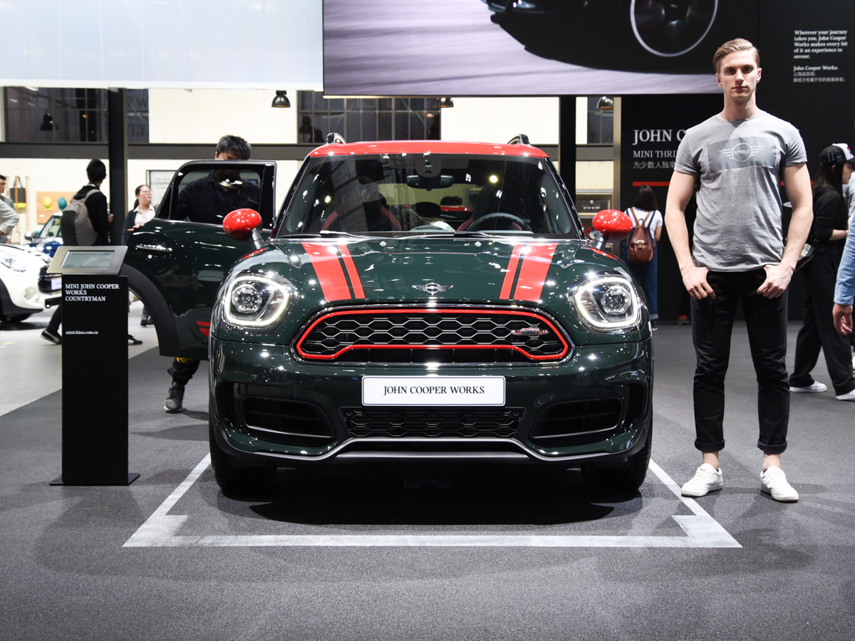 MINI JCW COUNTRYMANDƬ