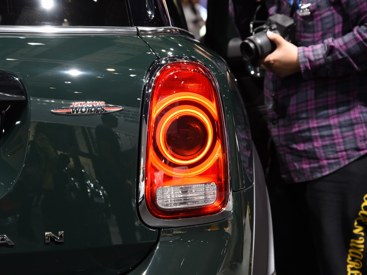 MINI JCW COUNTRYMANDƬ