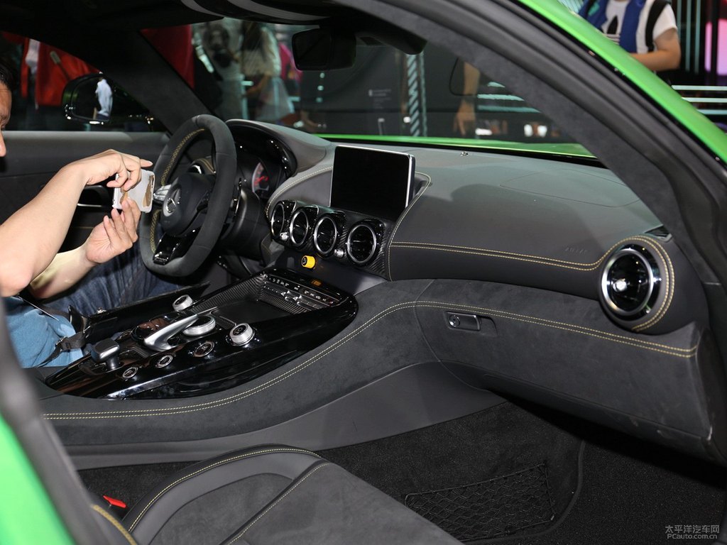 AMG GTDƬ