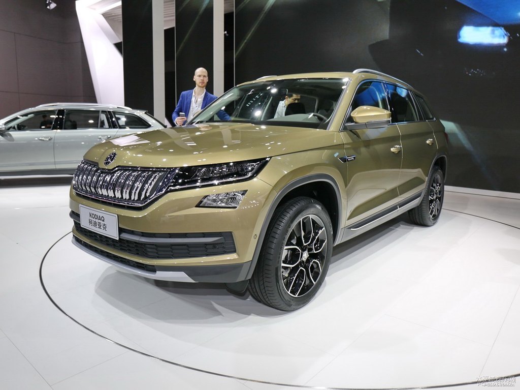 曙光金柯迪亞克整車外觀外觀圖片