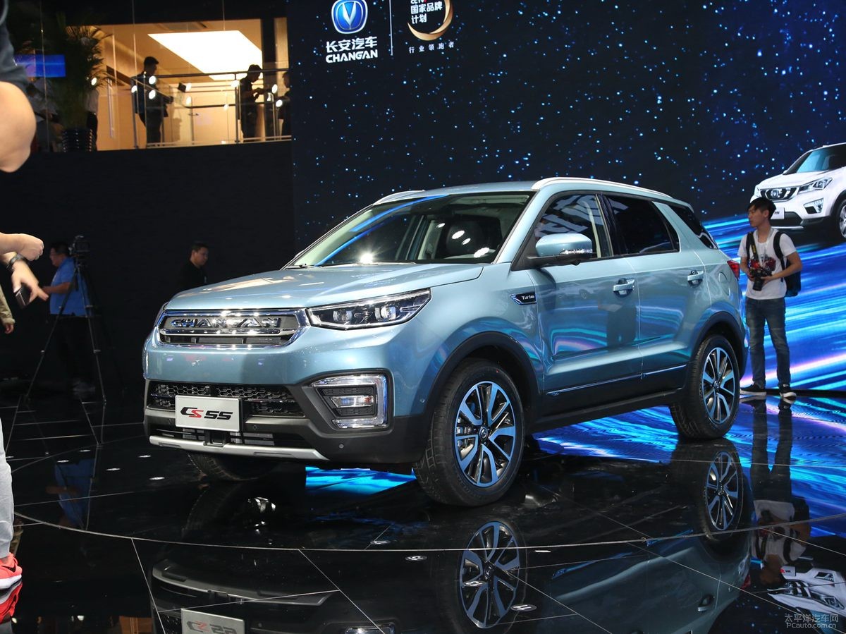 長(zhǎng)安CS55外觀高清大圖