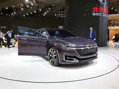 紳寶OFFSPACE D70外觀(guān)實(shí)拍圖