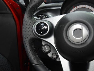 smart forfour內(nèi)飾實(shí)拍圖