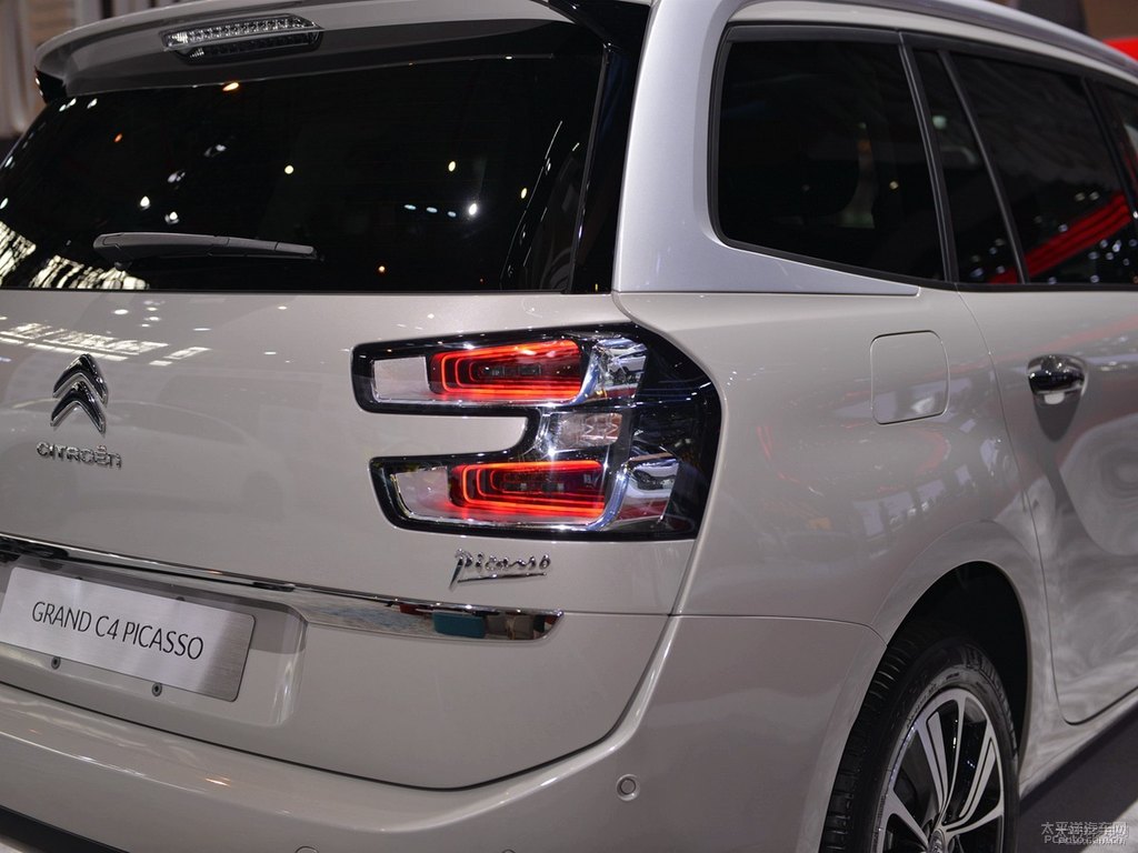 C4 PICASSO܇β^DƬ