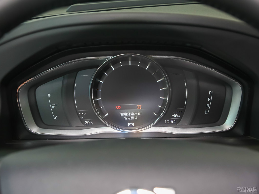 暮色銅沃爾沃XC60中控內(nèi)飾圖片