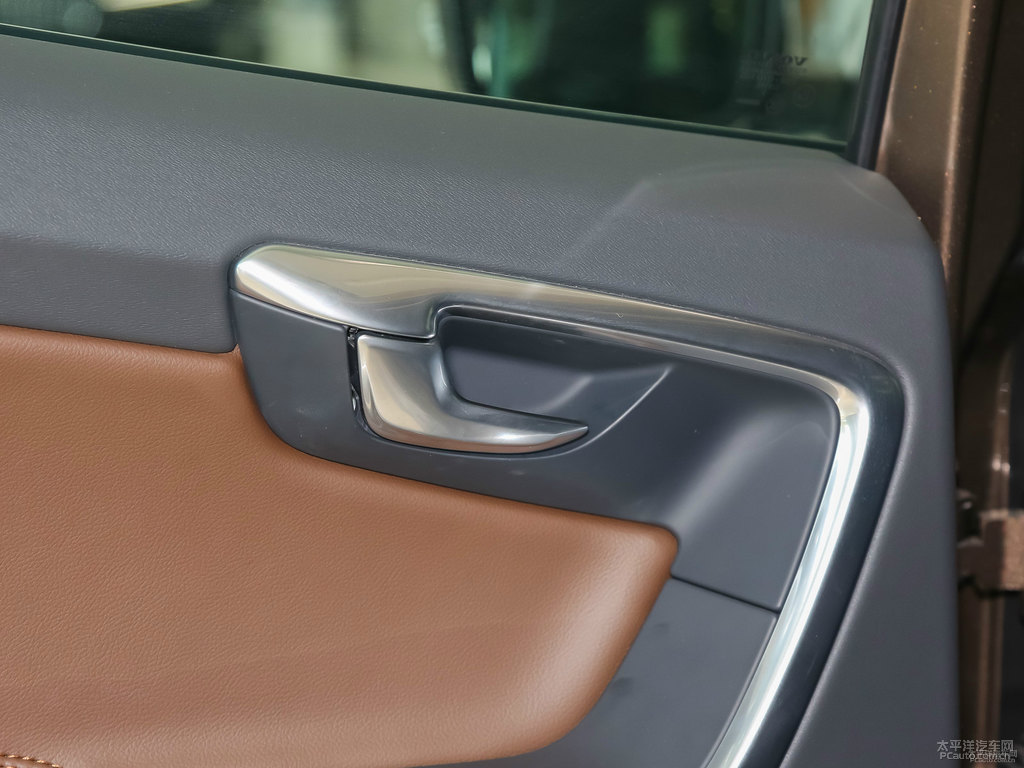 暮色銅沃爾沃XC60車廂內(nèi)飾圖片