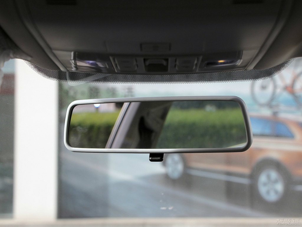 開羅金邁騰車廂內(nèi)飾圖片