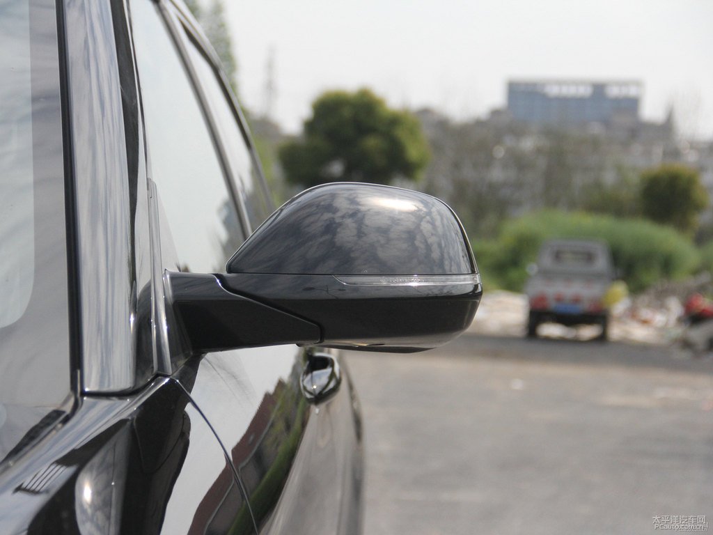 經(jīng)典黑哈弗H6 Coupe車身外觀圖片