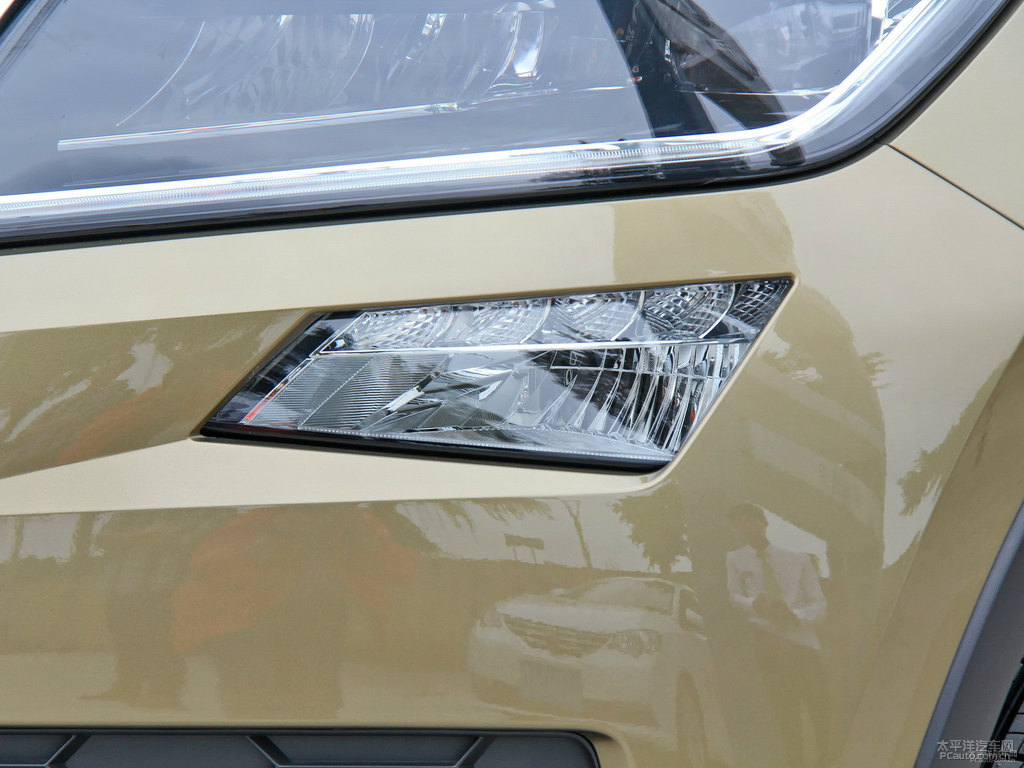 流沙金柯迪亞克車頭外觀圖片