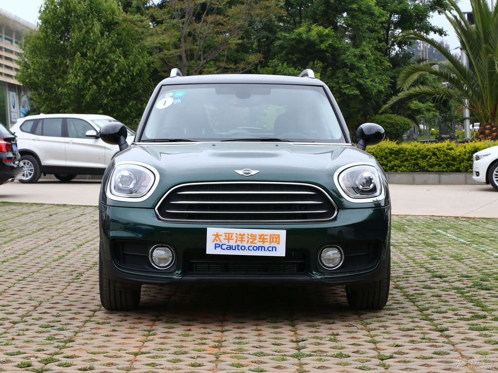 ӢGMINI COUNTRYMAN܇^^DƬ