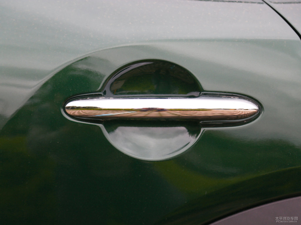 ӢGMINI COUNTRYMAN܇^DƬ