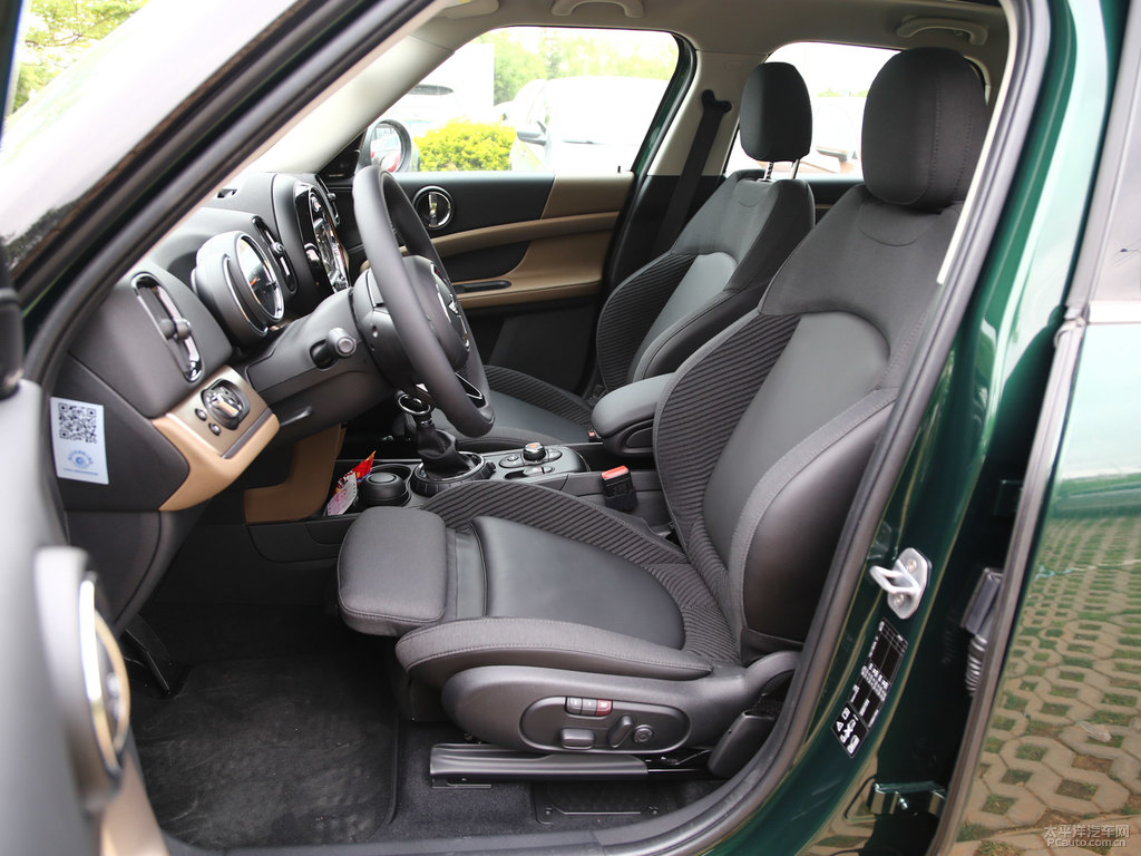 ӢGMINI COUNTRYMAN΃(ni)DƬ