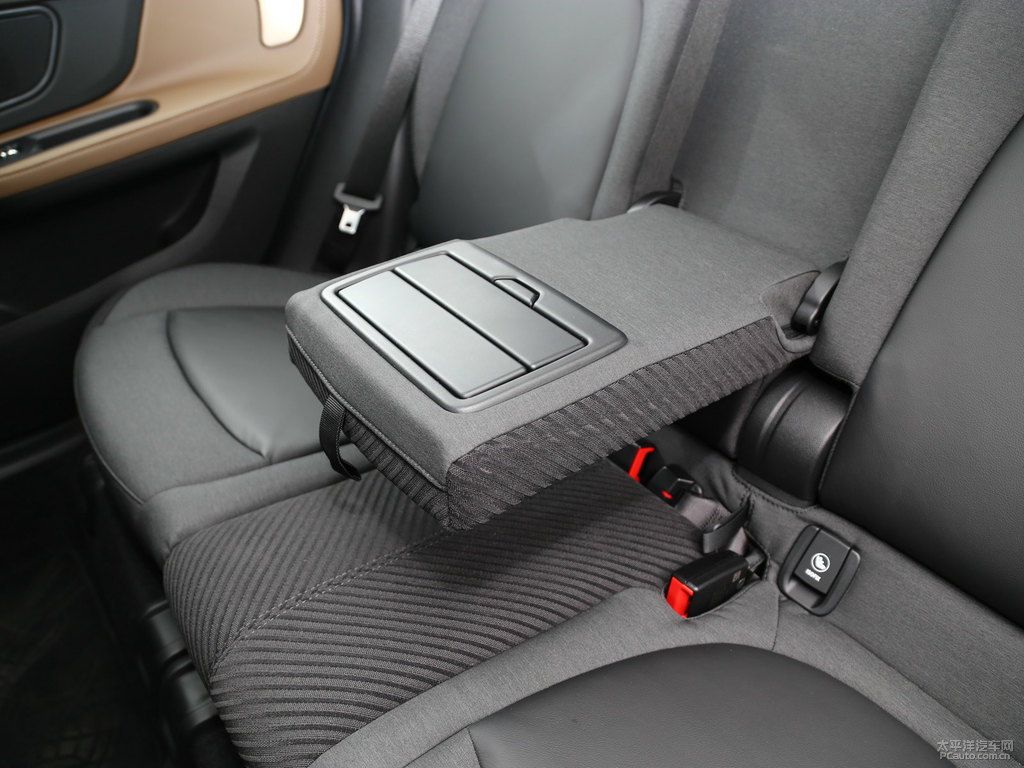 ӢGMINI COUNTRYMAN΃(ni)DƬ