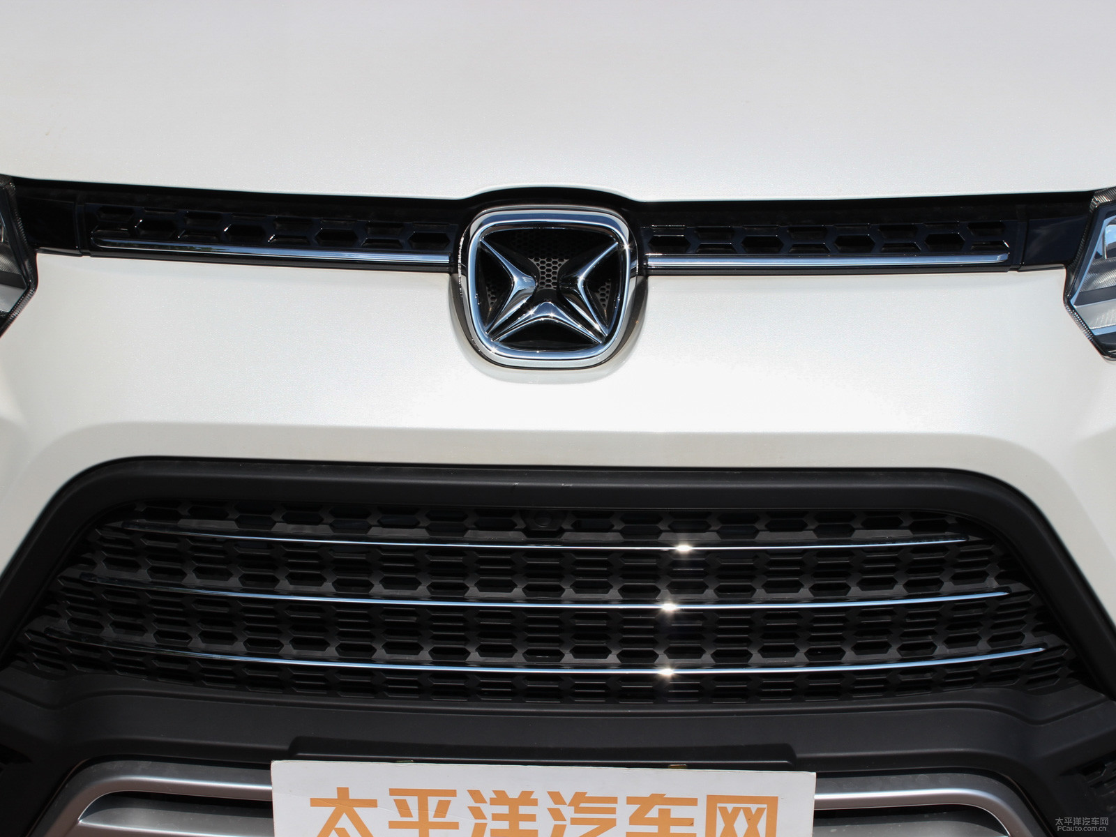 馭勝S350外觀高清大圖