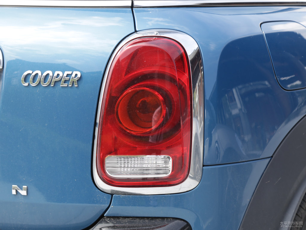 u{(ln)MINI COUNTRYMAN܇β^DƬ