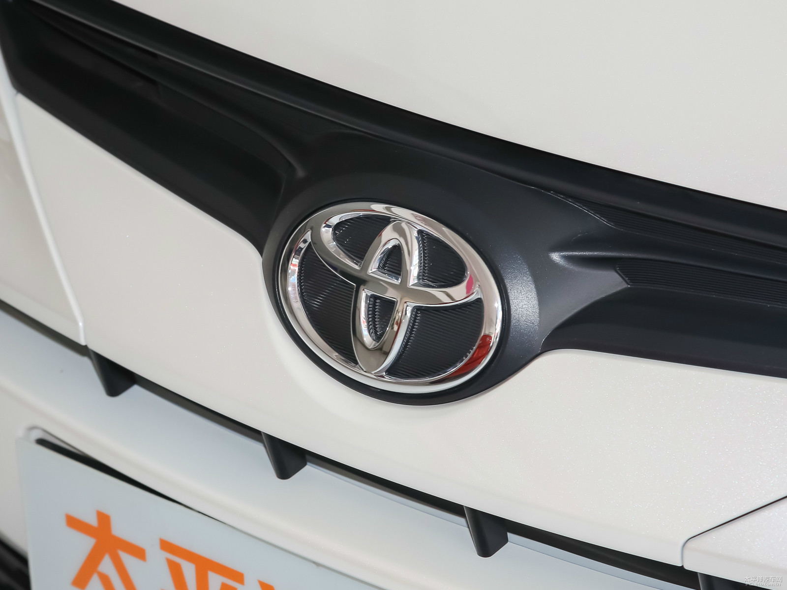 YARiS L 致享外觀高清大圖