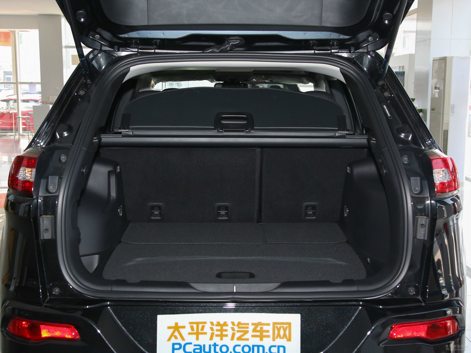 自由光空間高清大圖