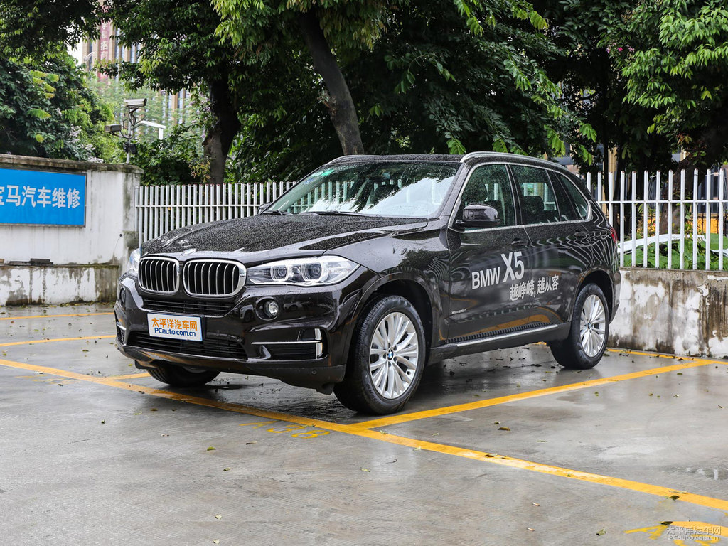 黑色寶馬X5(進(jìn)口)整車外觀外觀圖片