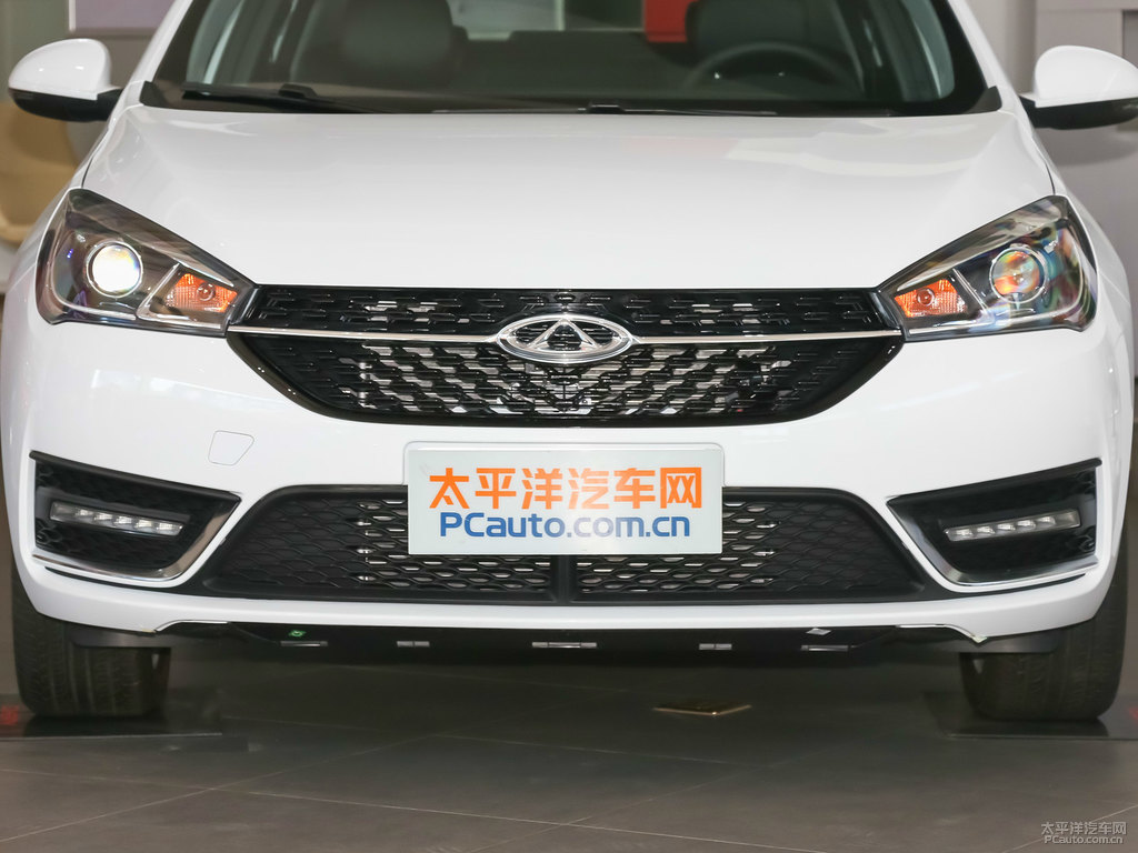 俊逸白艾瑞澤5車頭外觀圖片