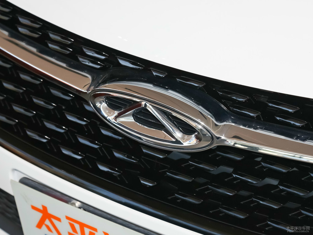 俊逸白艾瑞澤5車(chē)頭外觀圖片