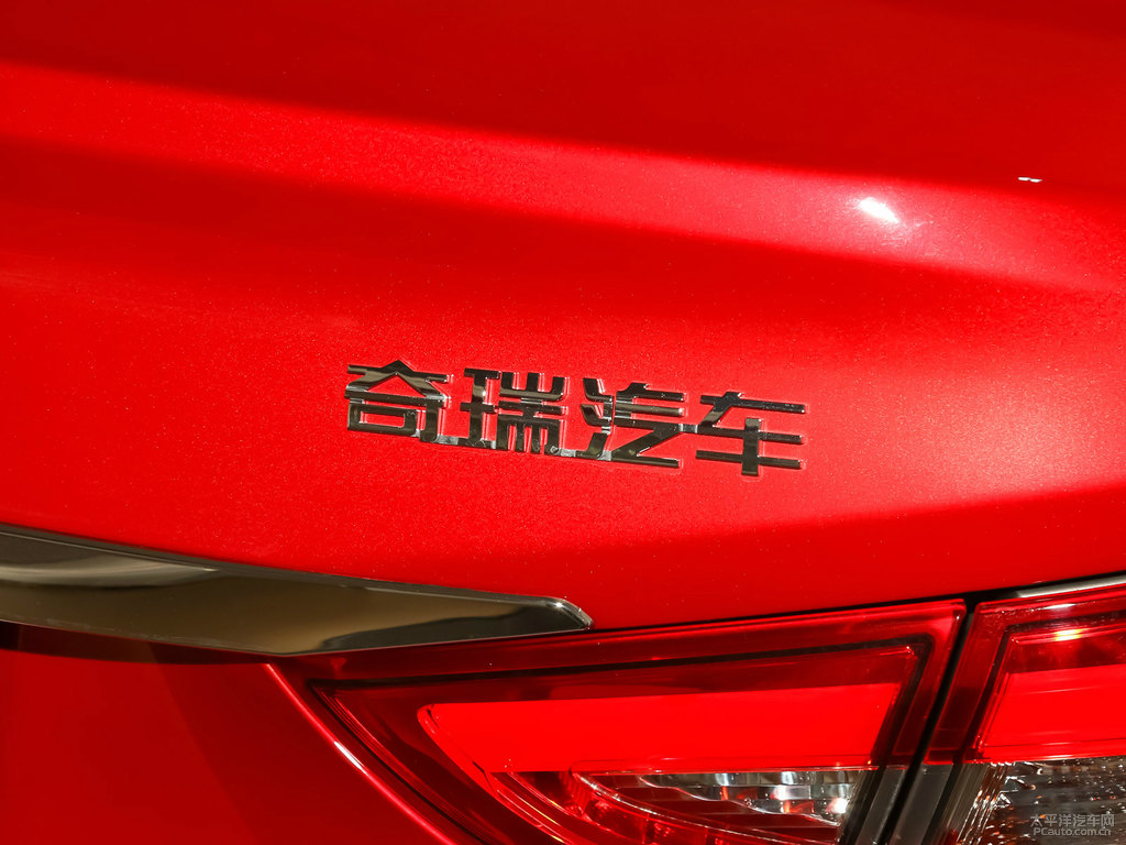 魅影紅艾瑞澤5車尾外觀圖片