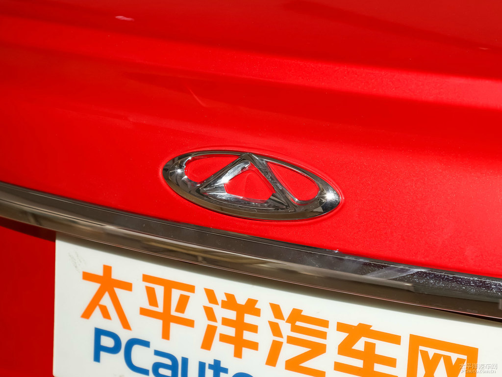 魅影紅艾瑞澤5車尾外觀圖片