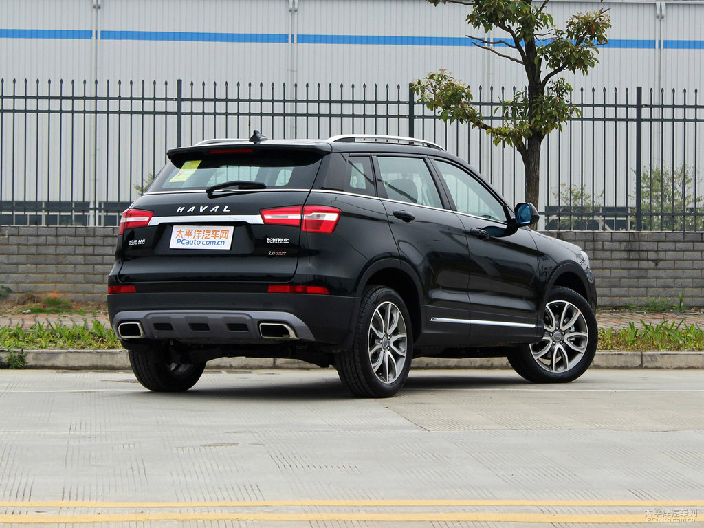 經(jīng)典黑哈弗H6 Coupe整車外觀外觀圖片