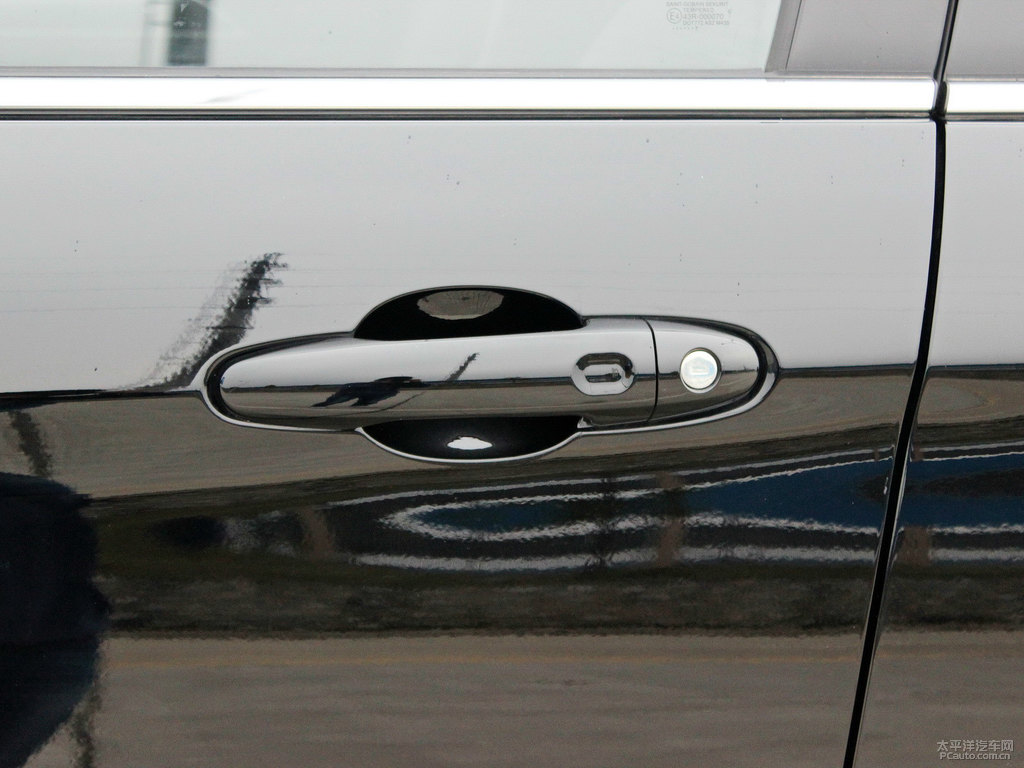 經(jīng)典黑哈弗H6 Coupe車身外觀圖片