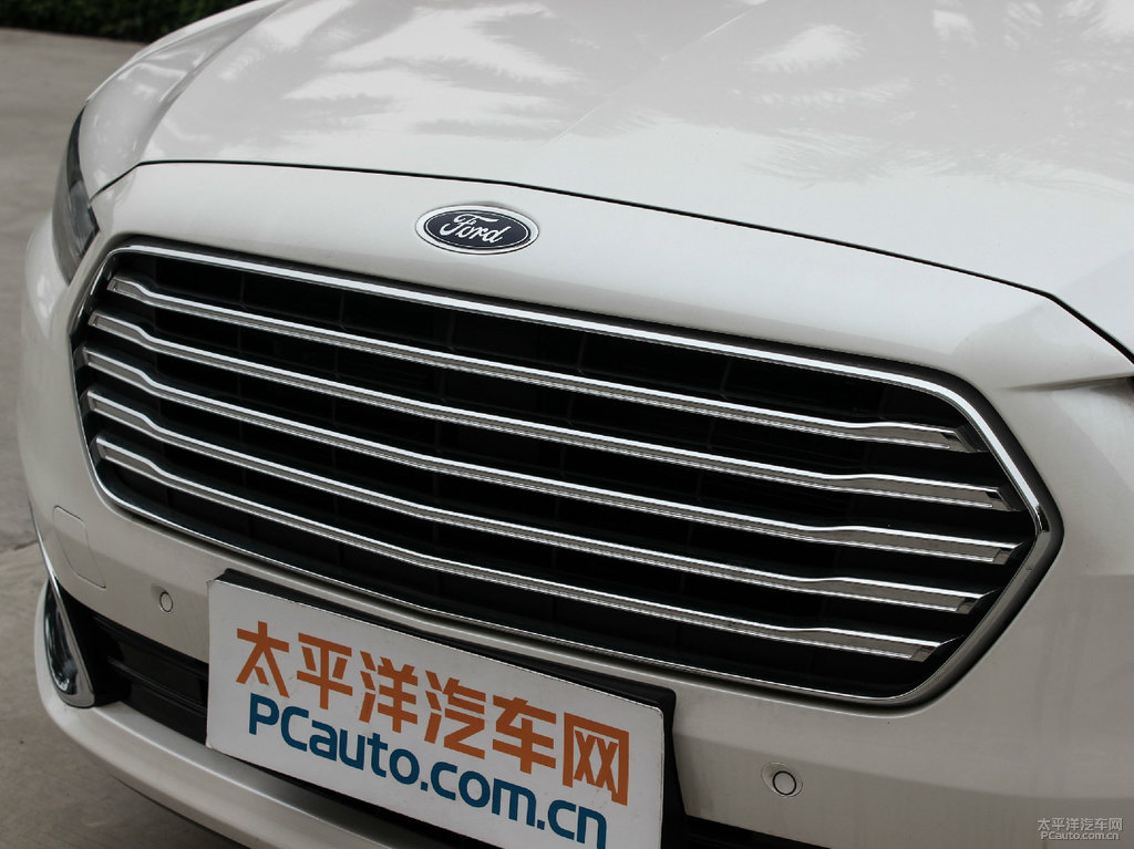 鉑鉆白金牛座車頭外觀圖片