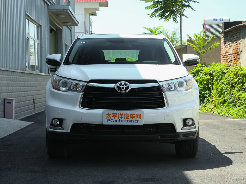 珍珠白漢蘭達整車外觀外觀圖片