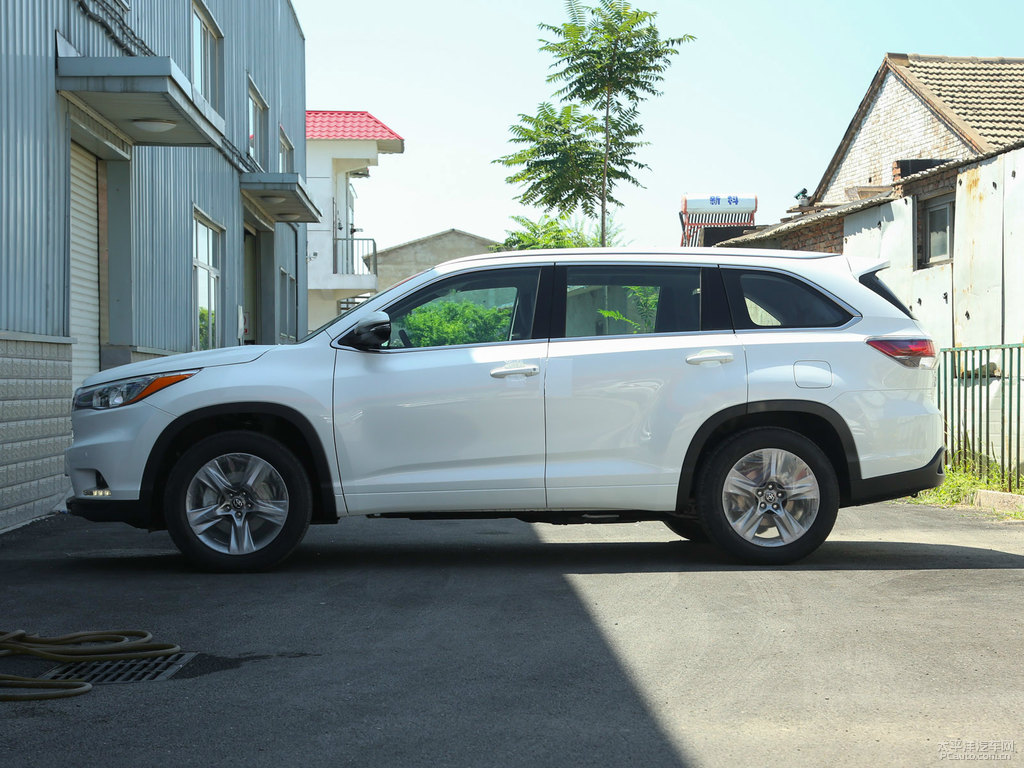 珍珠白漢蘭達(dá)整車外觀外觀圖片