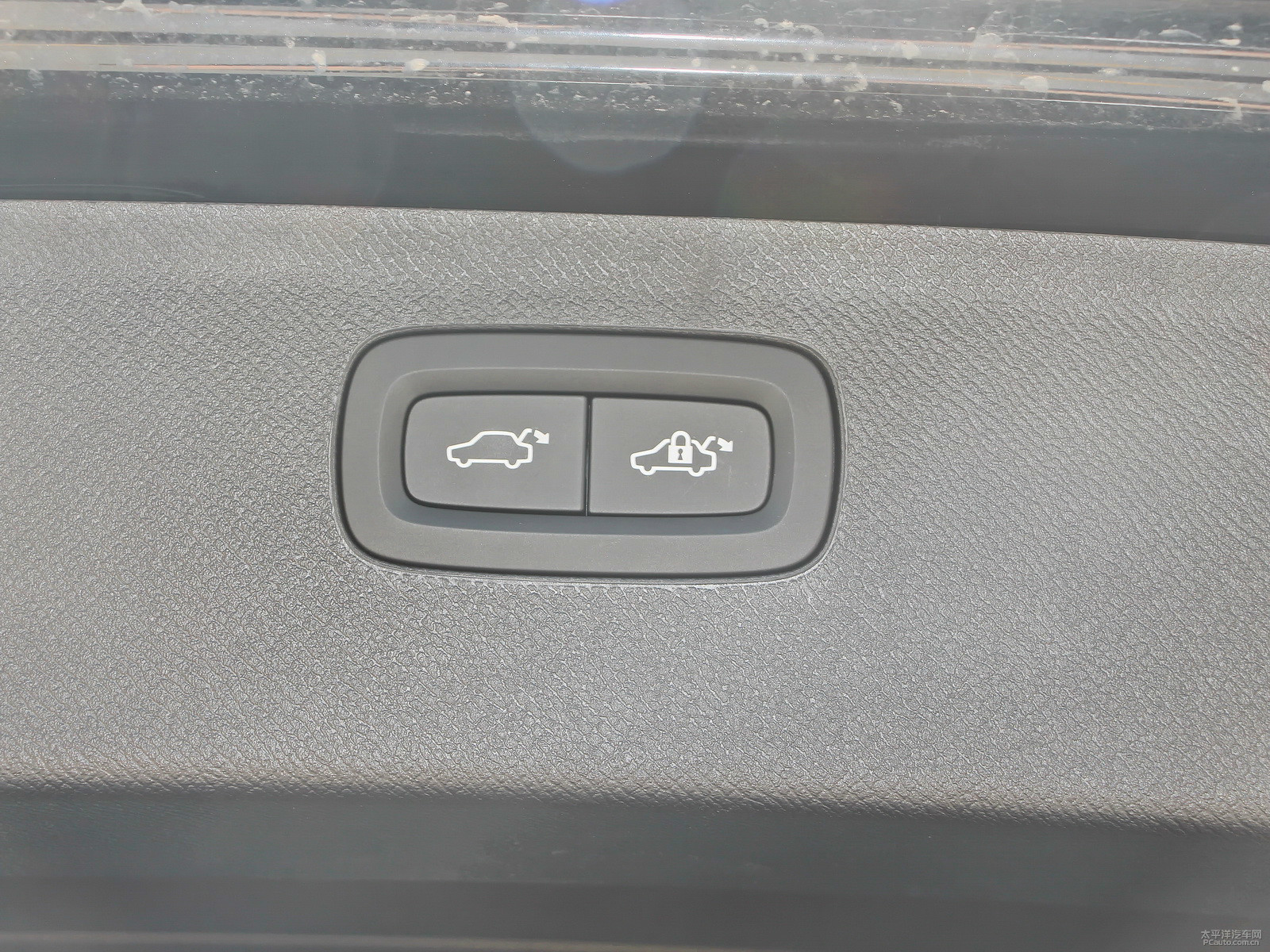 沃爾沃XC90空間高清大圖