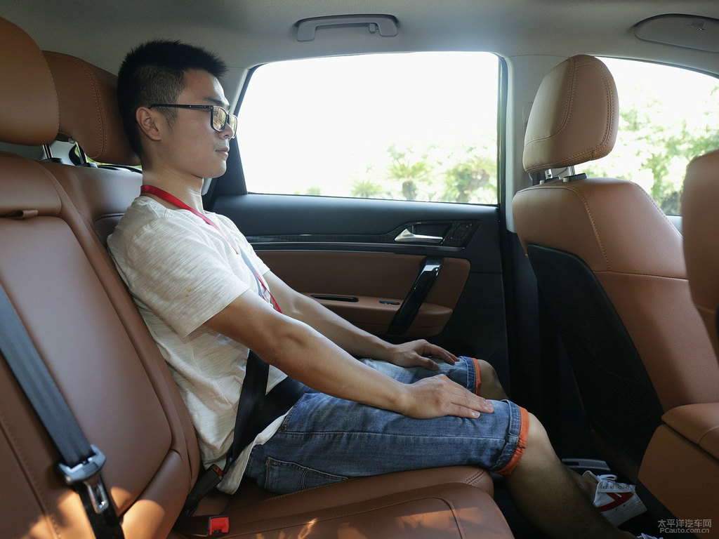 ȄӼt̩T600 Coupe{˿ggDƬ