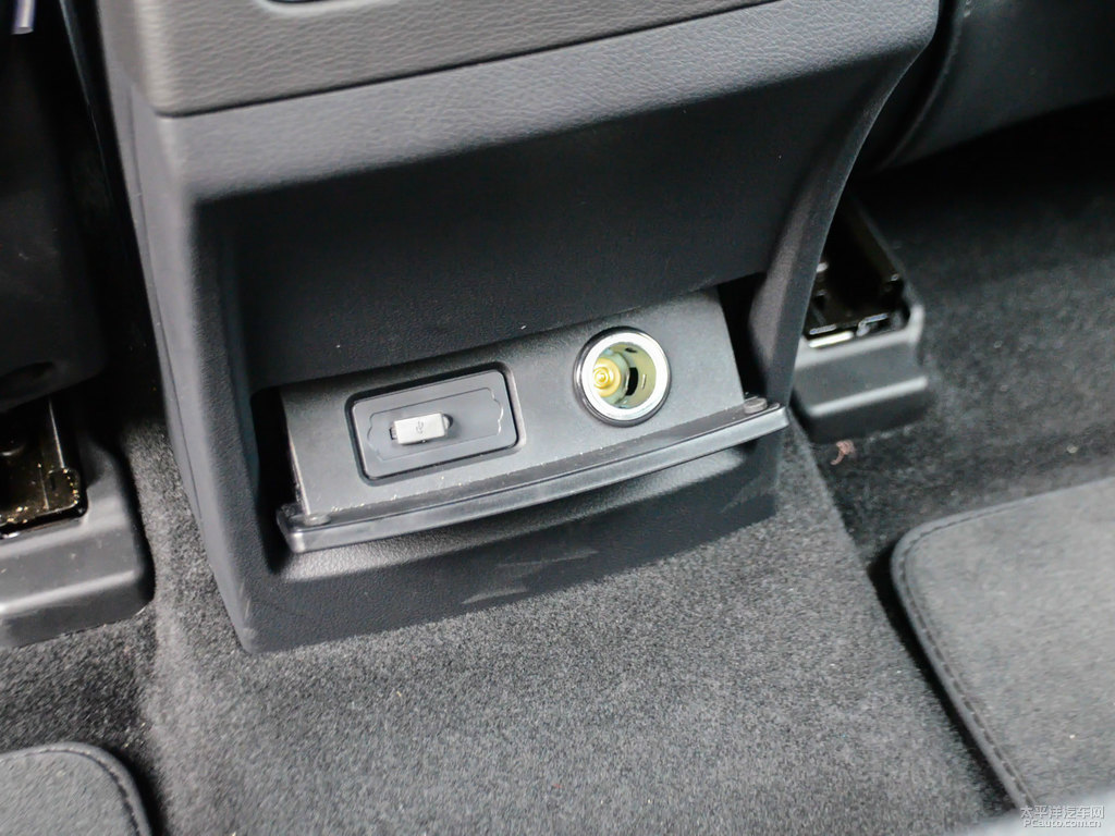 ױ̩T600 Coupe΃(ni)DƬ