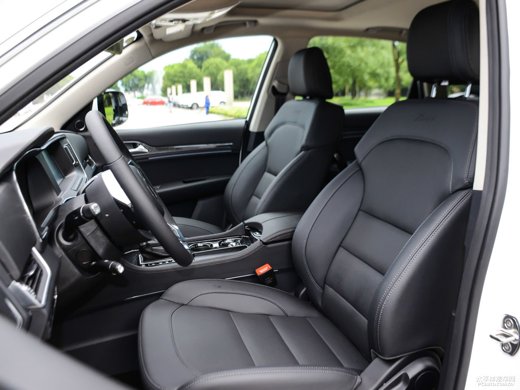 ױ̩T600 Coupe΃(ni)DƬ
