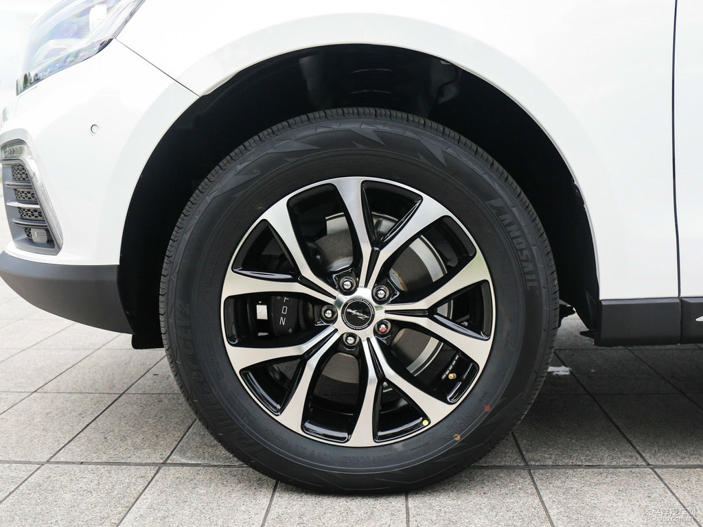 ױ̩T600 Coupe܇^DƬ
