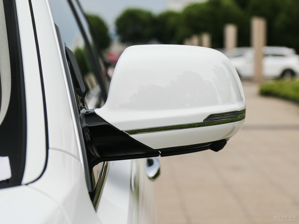 ױ̩T600 Coupe܇^DƬ