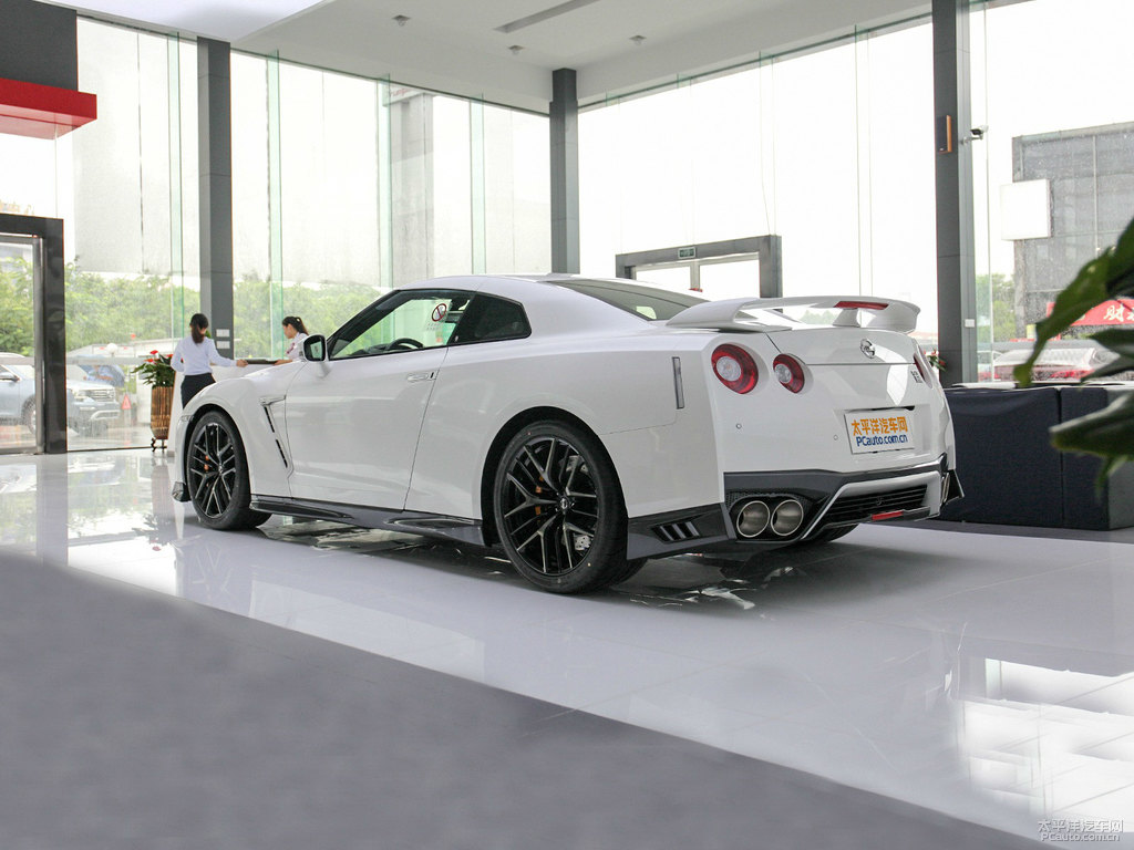 ծa(chn)GT-R܇^^DƬ